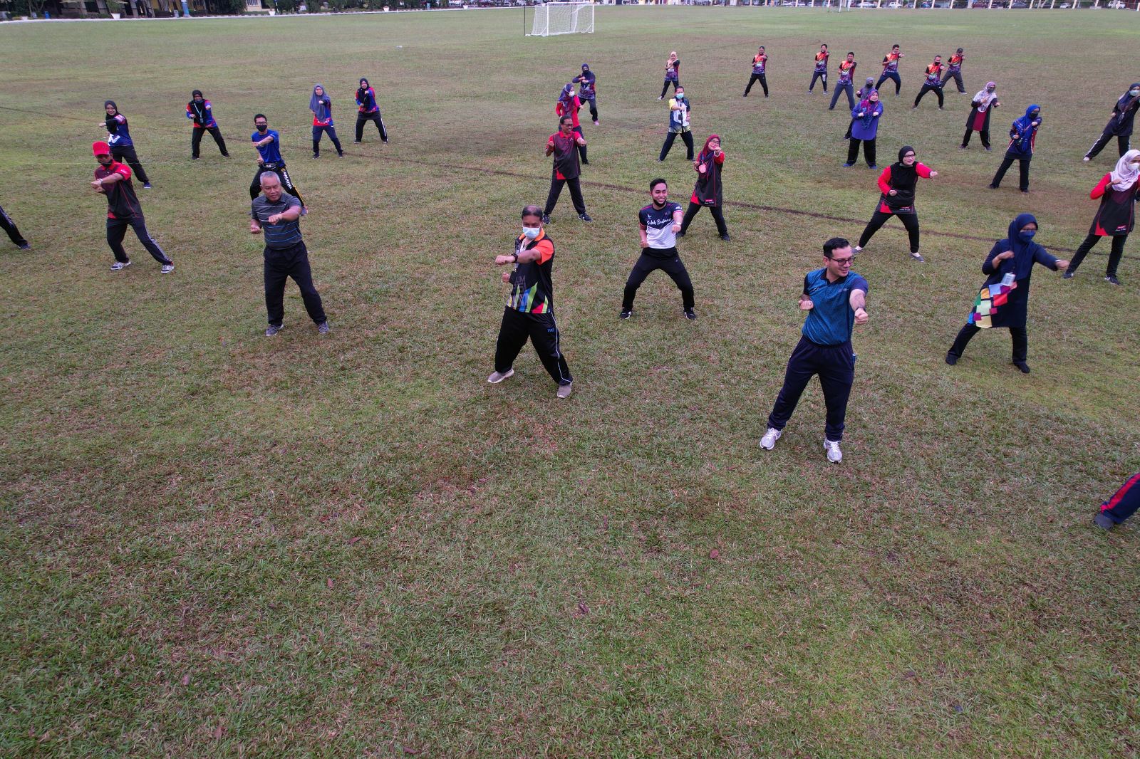 PRO15 152 BUKU OUHQ3078